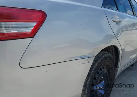 2010 Toyota Camry Le из США, поврежденный, VIN 4T1BF3EK1AU544337